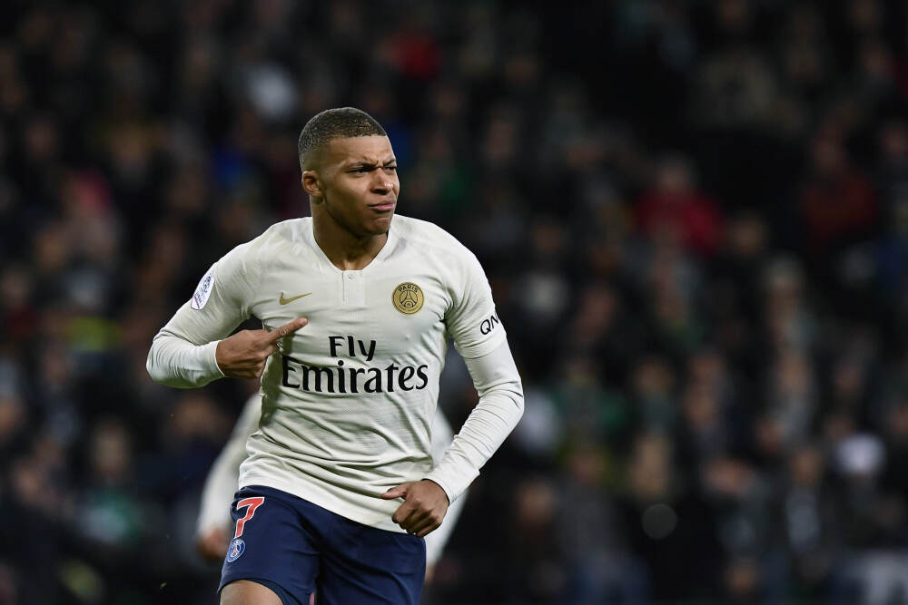 盘点2026年即将上市的8款奔驰新车!